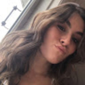 Meet your Posher, Abigail